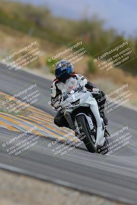 media/Jan-15-2023-SoCal Trackdays (Sun) [[c1237a034a]]/Turn 3 (1115am)/